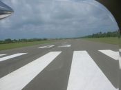 Аэропорт Hanimaadhoo